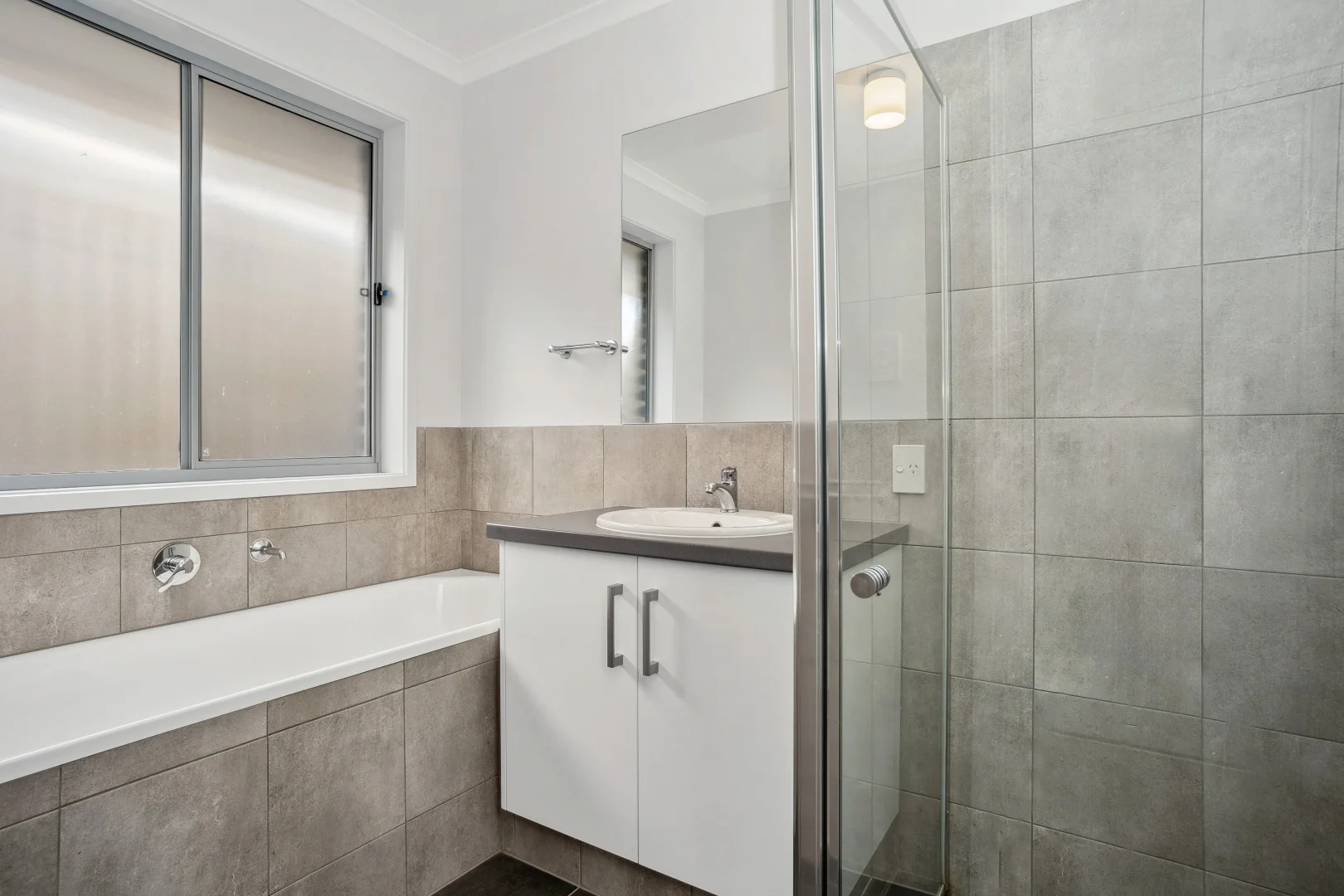 Additional image 8 of 22 Mina Parade, Onkaparinga Heights SA 5163