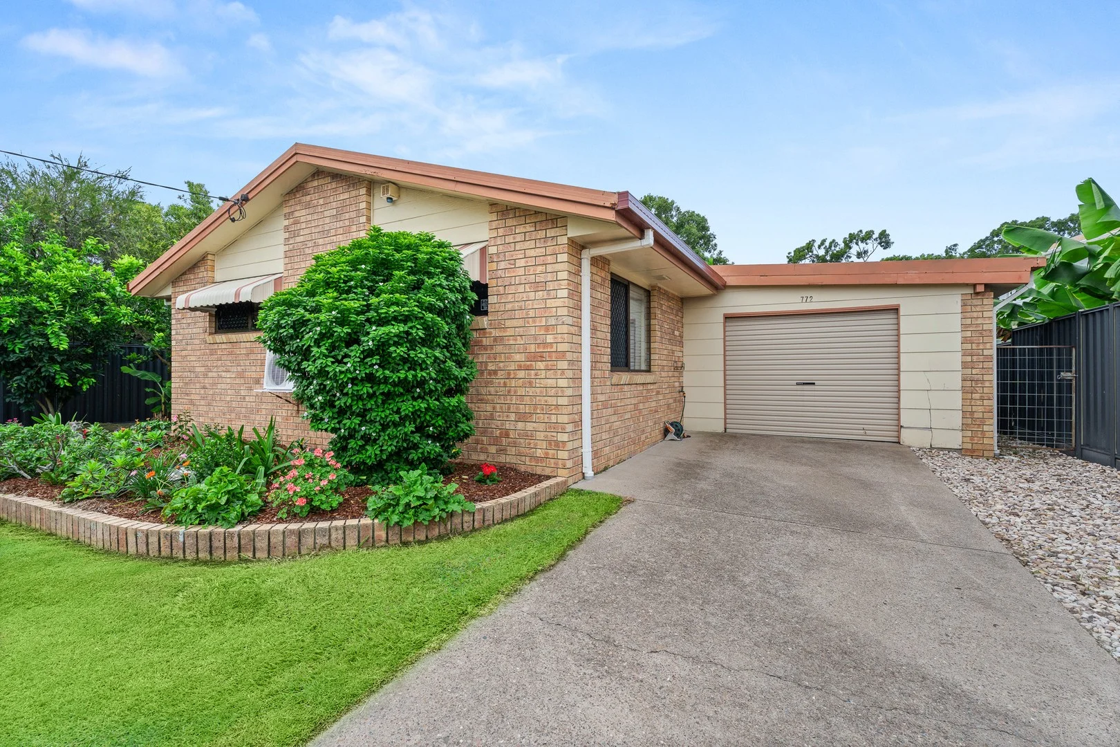 772 Boat Harbour Drive, Urangan QLD 4655