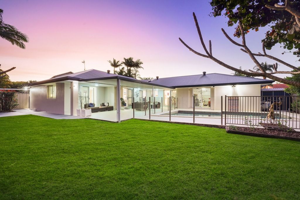 Sold 31 Clubhouse Drive, Arundel QLD 4214 on 26 Oct 2022 2018037232