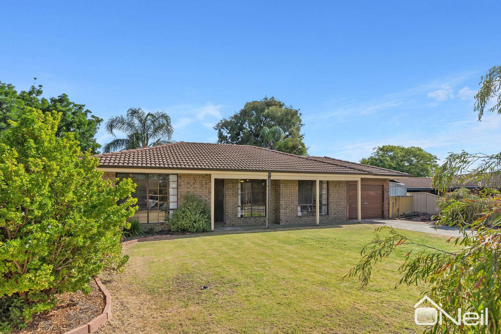 106 Brown Crescent, Seville Grove WA 6112, Image 2