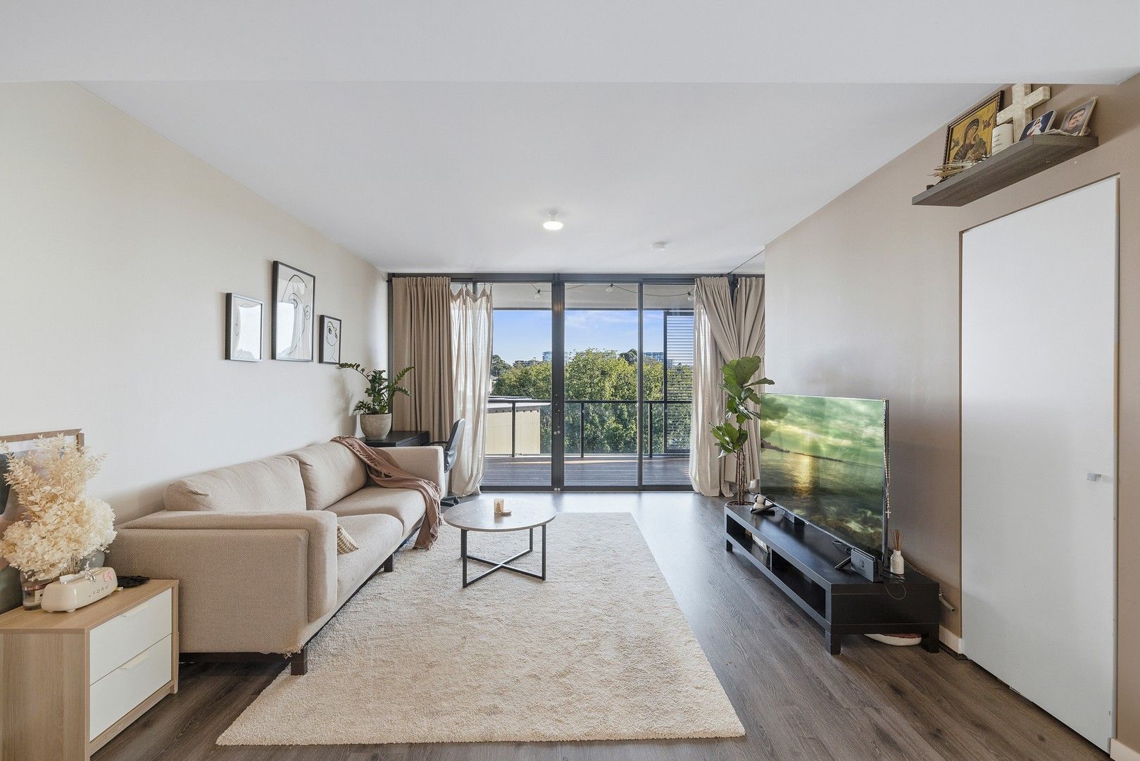 2 bedrooms Apartment / Unit / Flat in 504N/1 Lardelli Drive RYDE NSW, 2112