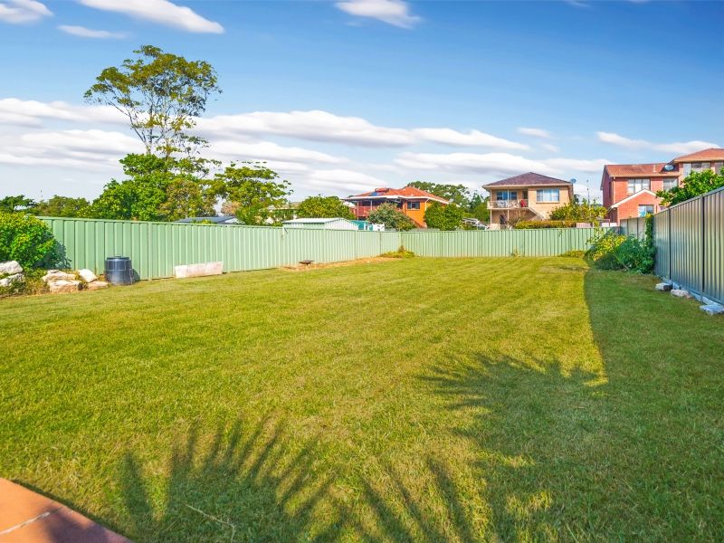 55 Illowra Crescent, Primbee NSW 2502, Image 0