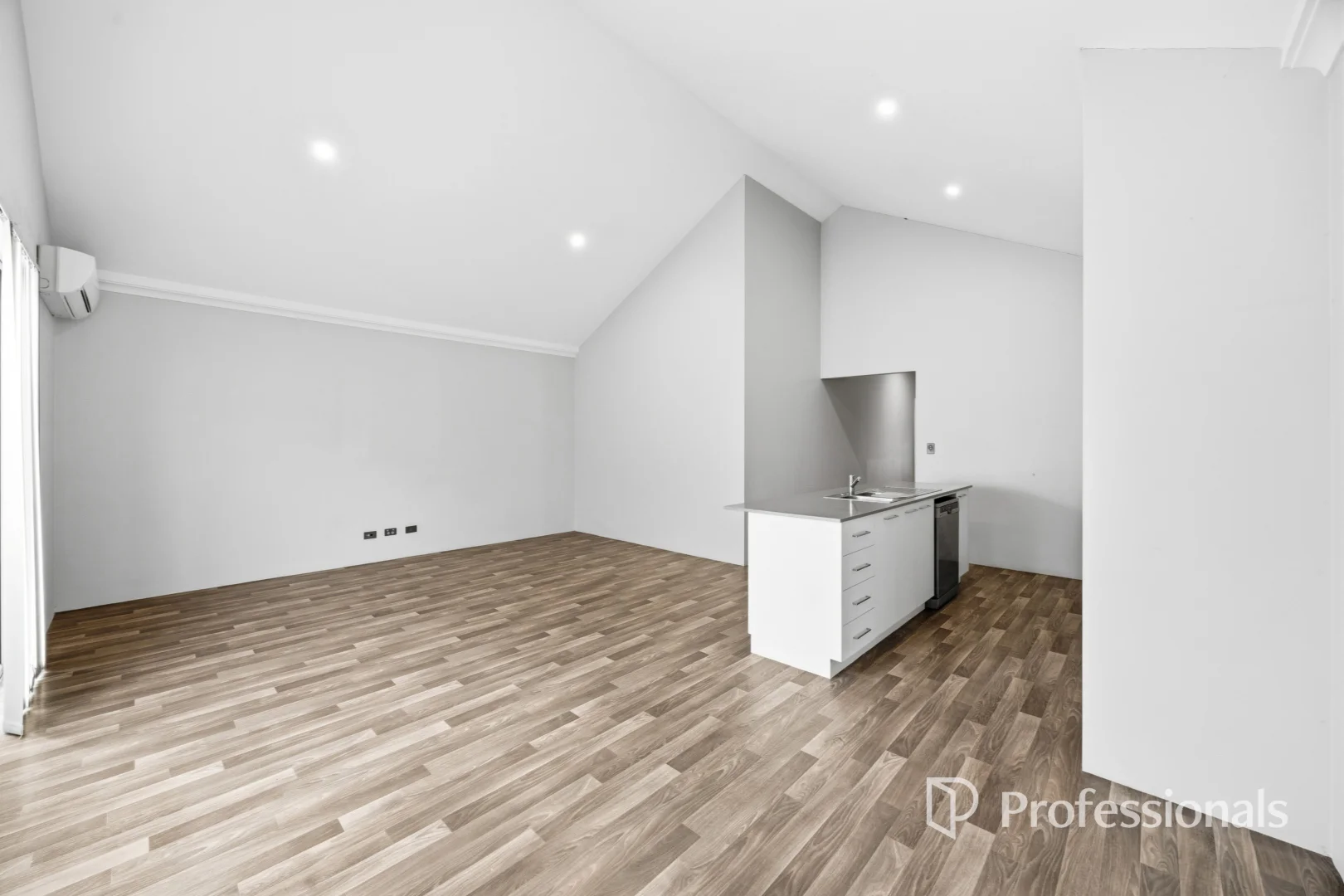 Additional image 7 of 13B Constellation Drive, Australind WA 6233