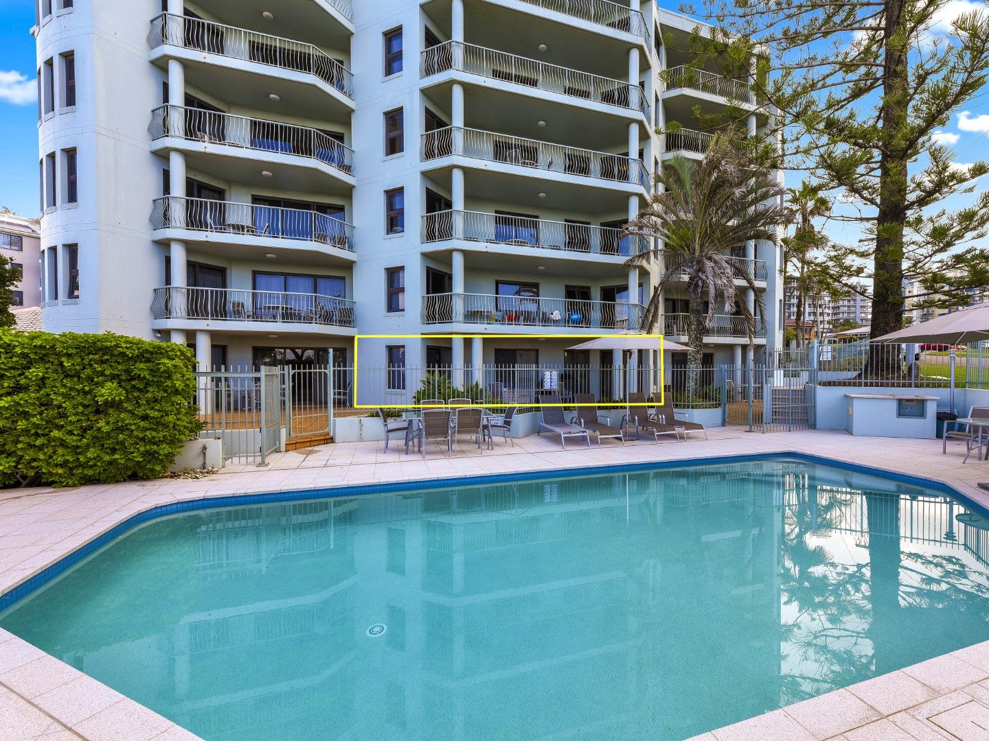 2 bedrooms Apartment / Unit / Flat in 2/4 Warne Terrace KINGS BEACH QLD, 4551
