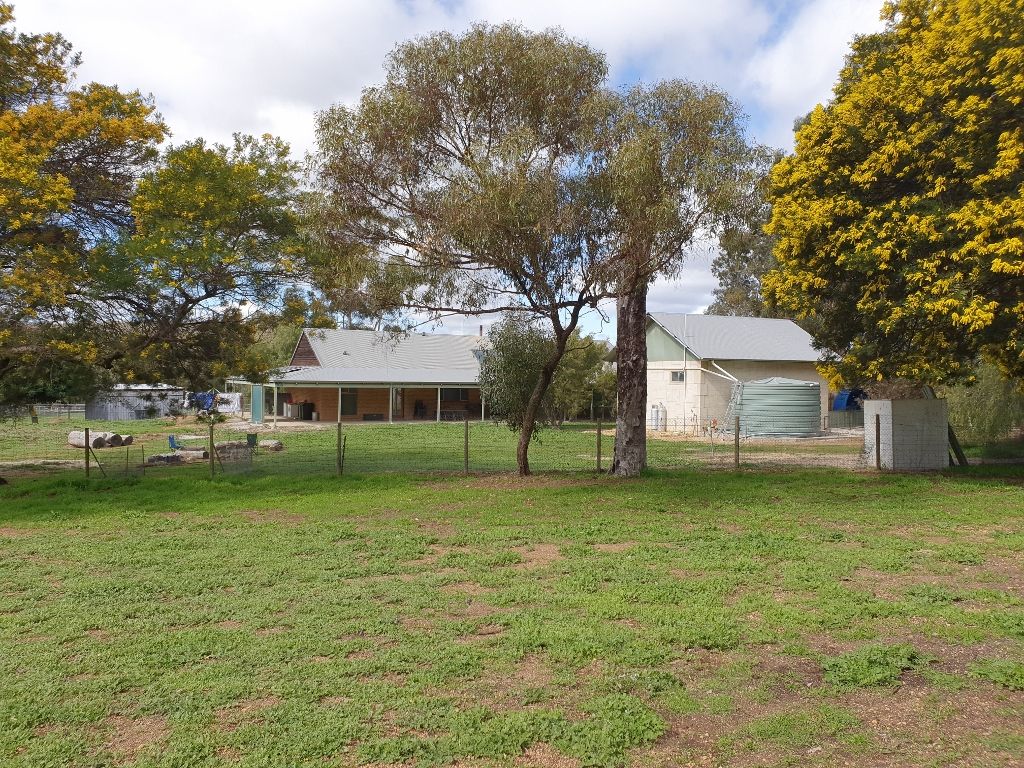 172 Koojedda Road, Bakers Hil Property History & Address Research