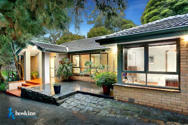 13 Niagara Road, Donvale VIC 3111, Image 0