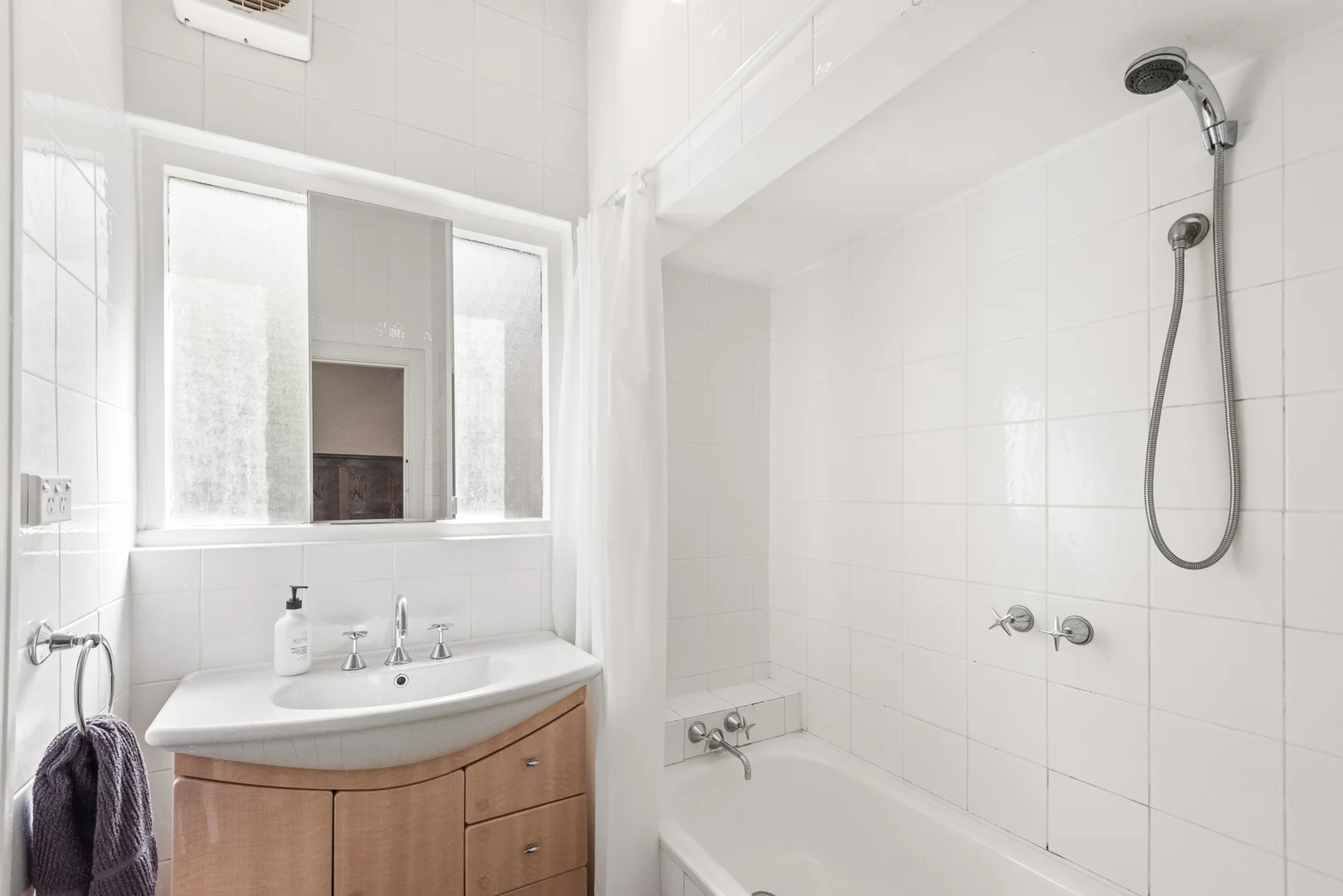 Additional image 5 of 3/1 Coolullah Avenue, South Yarra VIC 3141