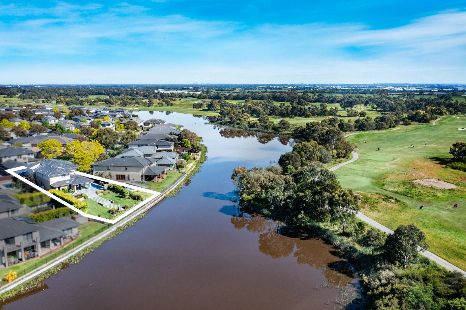 19 Viewmount Place, Sandhurst VIC 3977 Domain