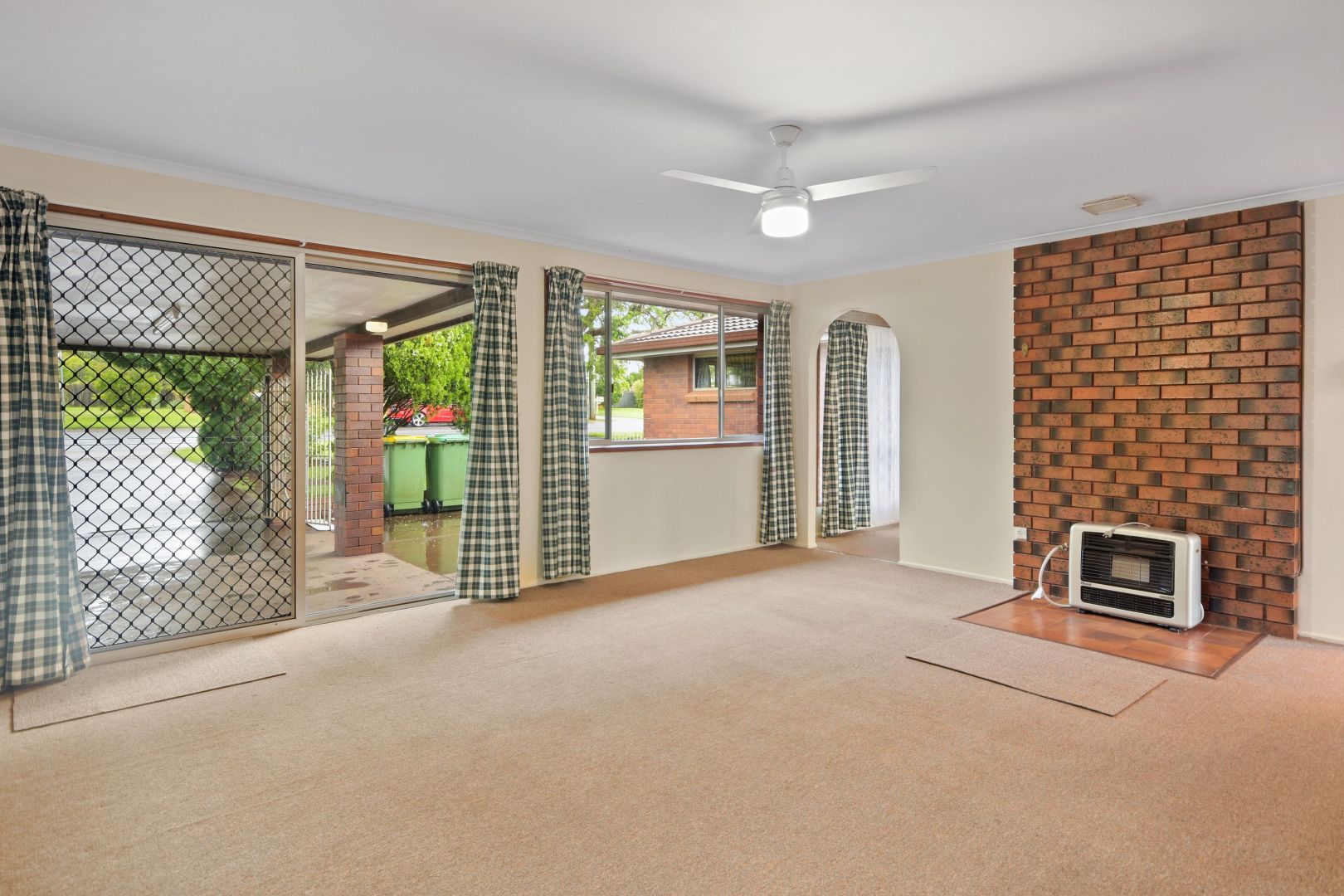 7 Arlaw Street, Centenary Heights QLD 4350, Image 1