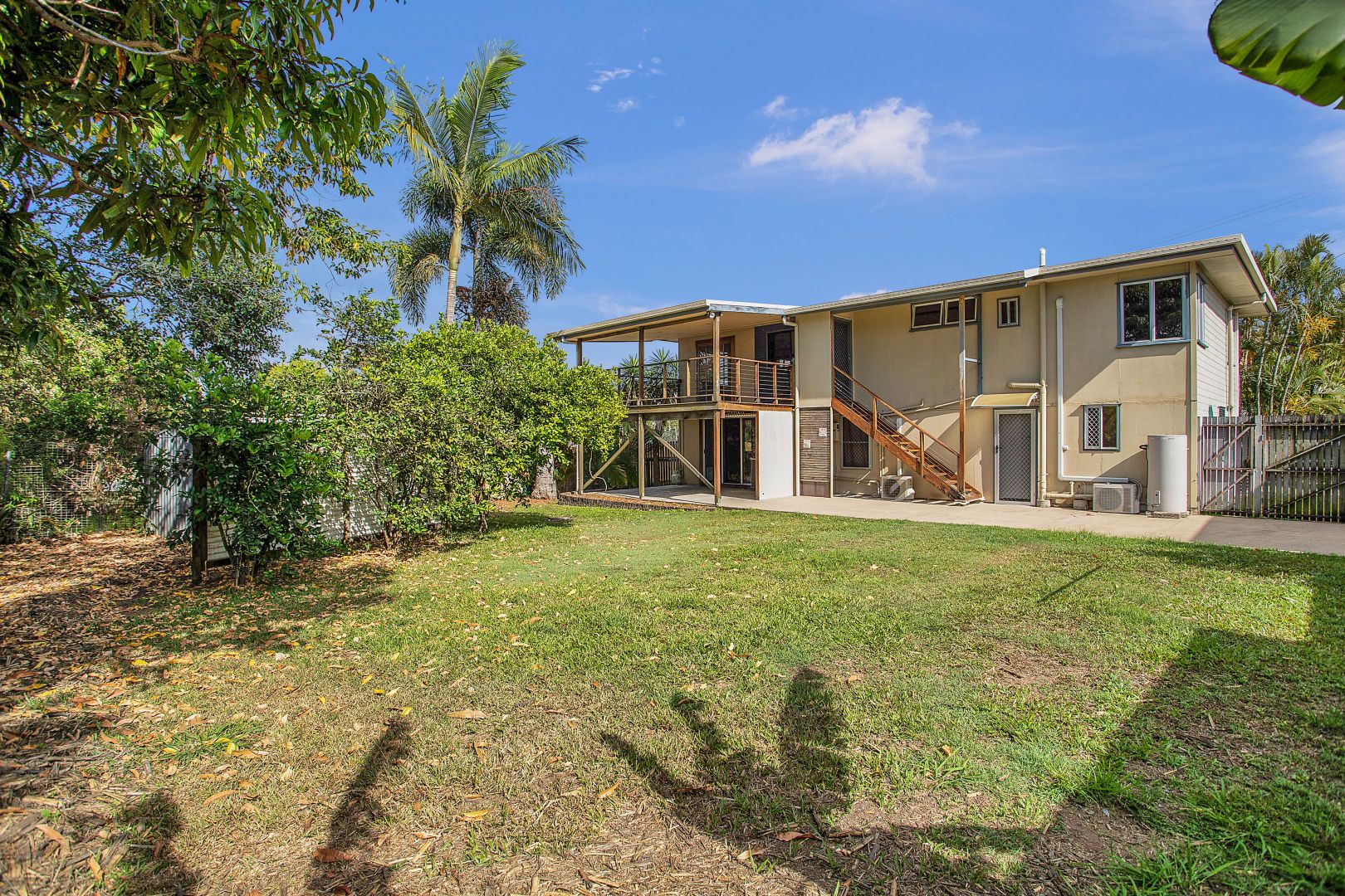 2 Harris Street, Beaconsfield QLD 4740, Image 2