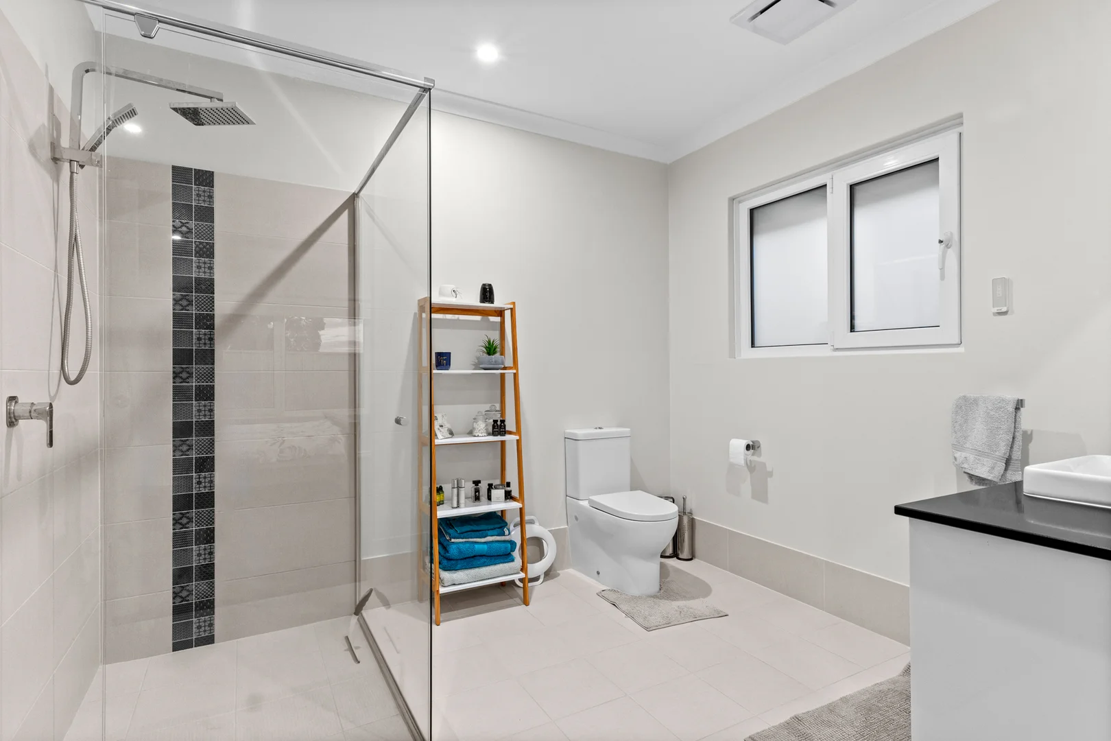 Additional image 10 of 27 Meller Road, Bibra Lake WA 6163