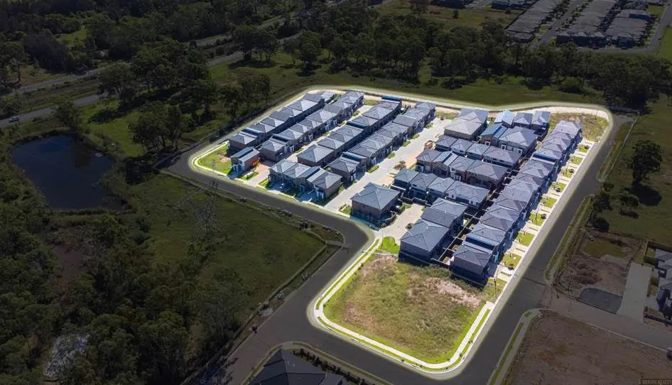 House in Sydney, Riverstone - View 2