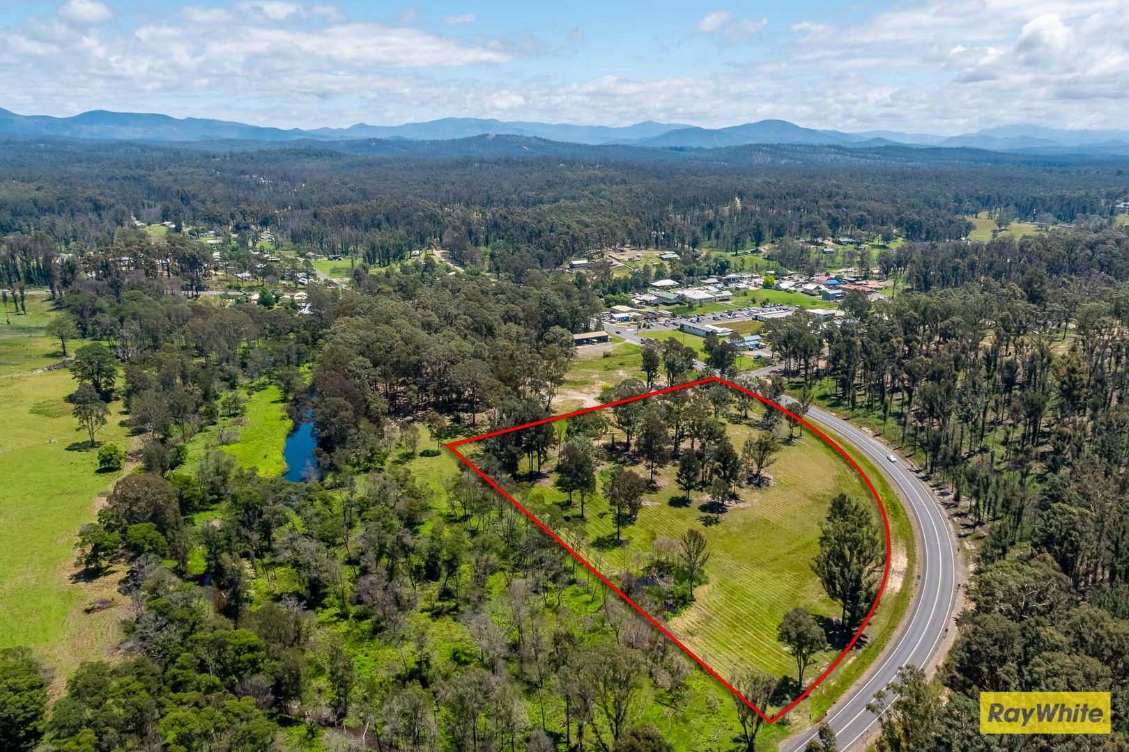 24 Tomakin Road, Mogo NSW 2536 Domain