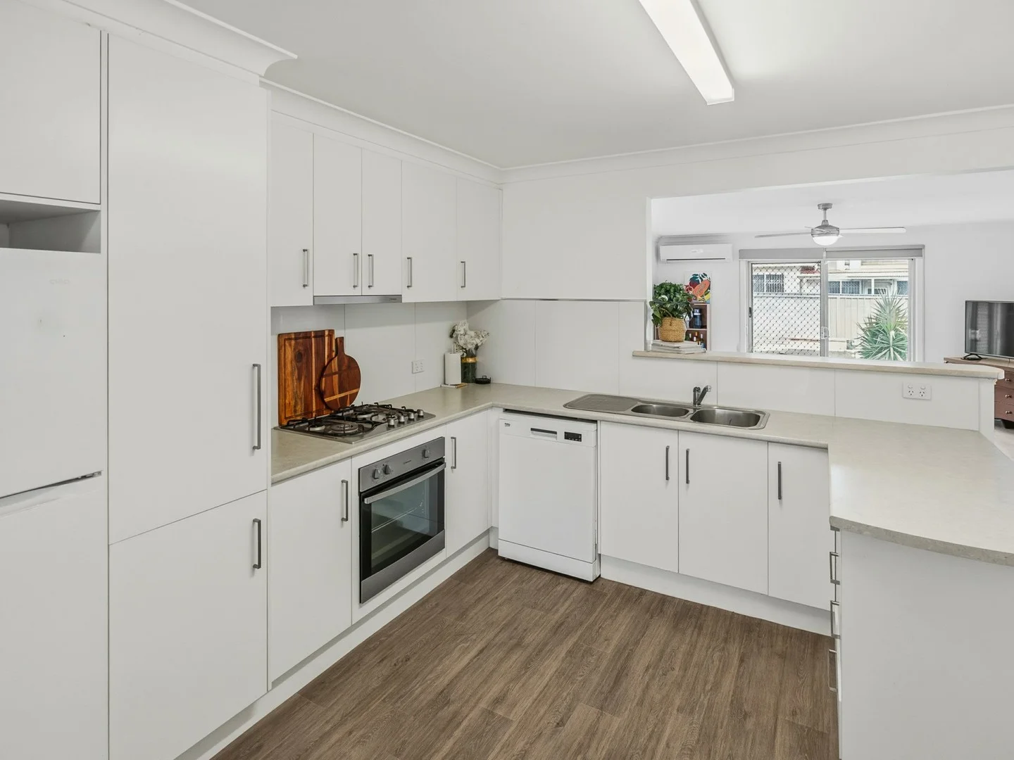 6 Noorla Street, Griffith NSW 2680