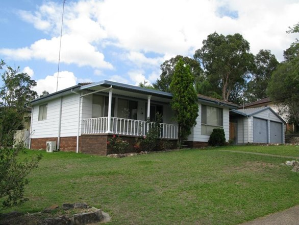 2 Sandycroft Street, Maryland NSW 2287