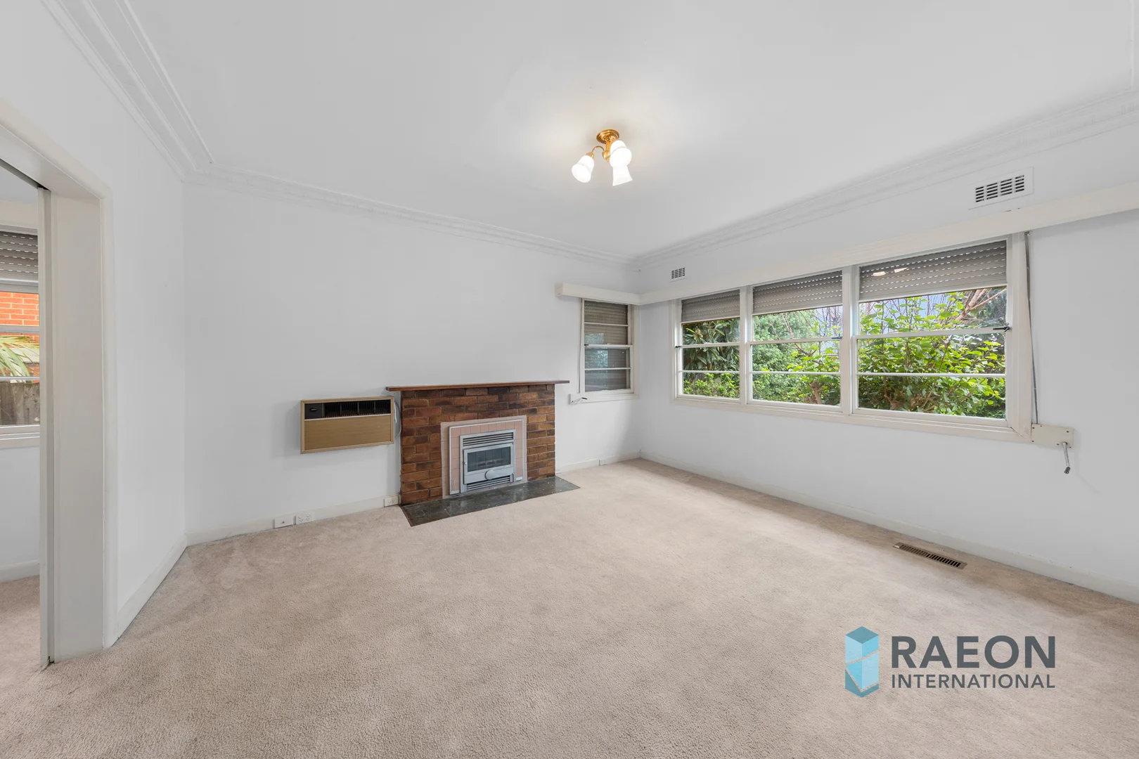 Additional image 2 of 112 Thompsons Rd, Bulleen VIC 3105