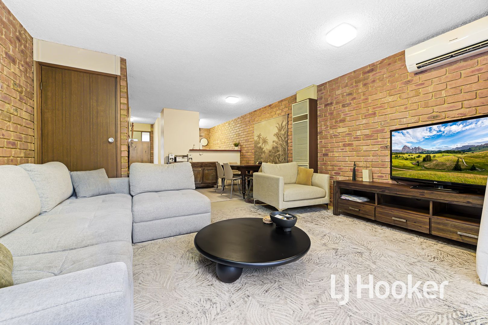 8/4749 Peel Street, Berwick VIC 3806 Domain