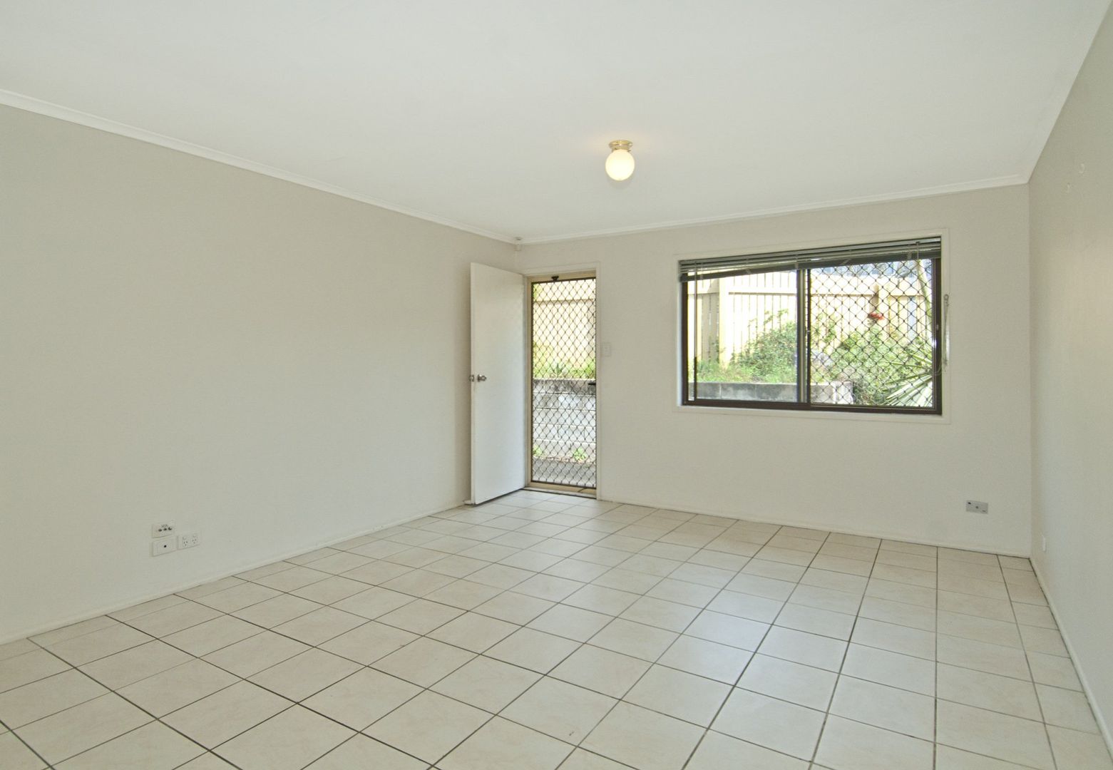 20 Sunnyview Street, Beenleigh QLD 4207, Image 2