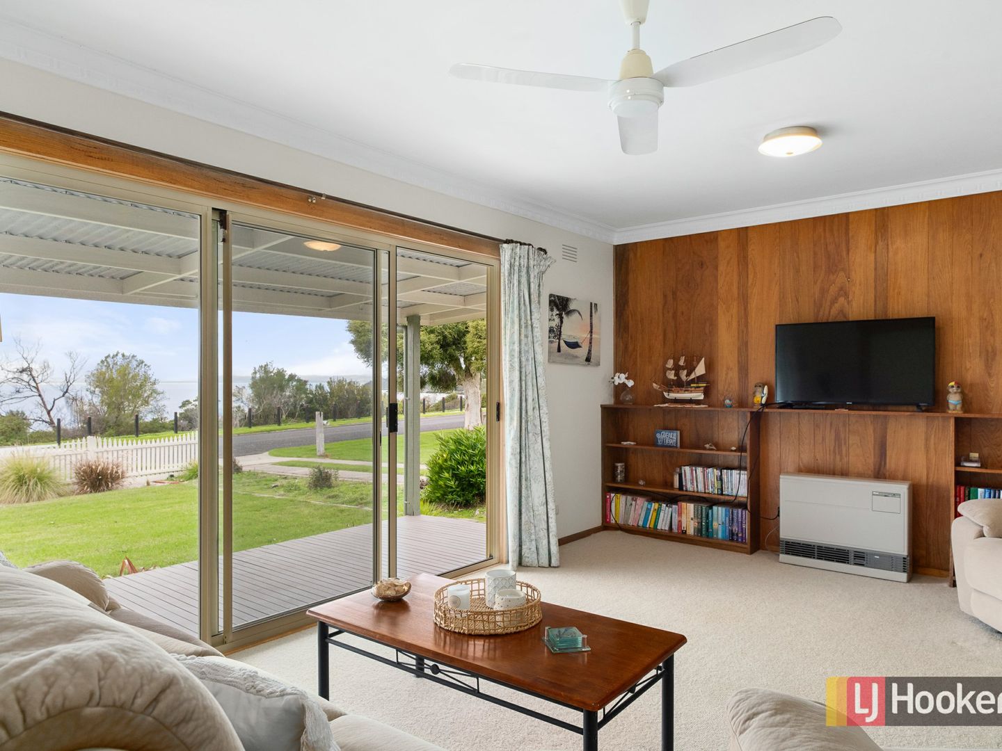 24 The Esplanade, Corinella VIC 3984, Image 2