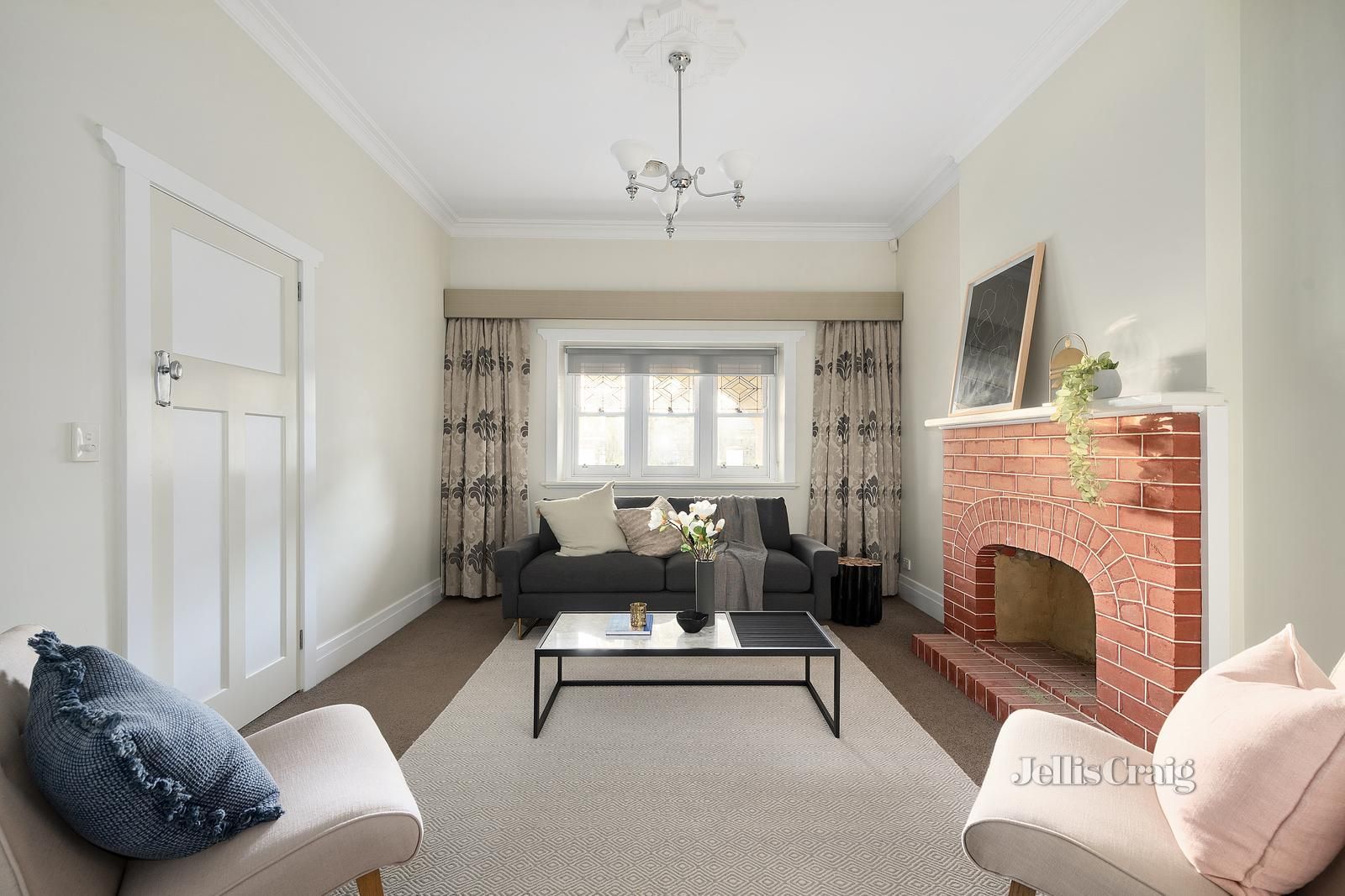 16 Donaldson Street, Bentleigh VIC 3204, Image 2