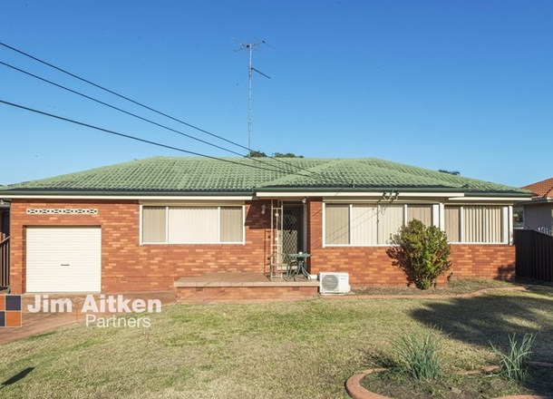 9 Wiles Place, Cambridge Park NSW 2747