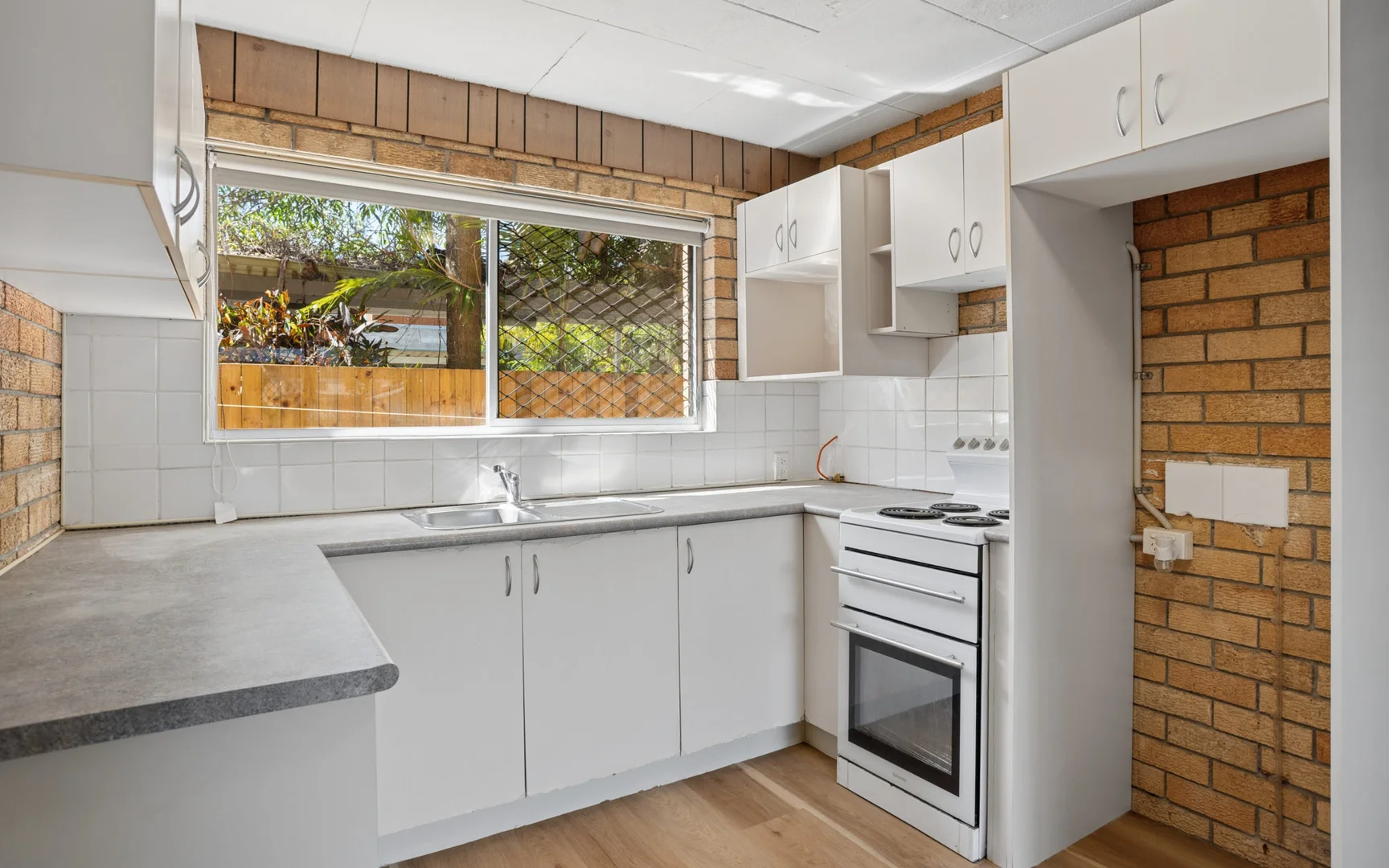 Additional image 3 of 2/34 Coolangatta Road, Coolangatta QLD 4225