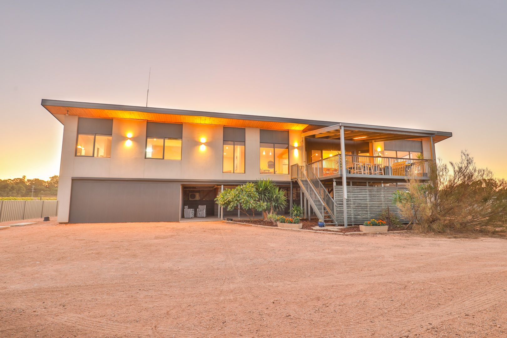 20 Lawrence Road, Robinvale VIC 3549, Image 1