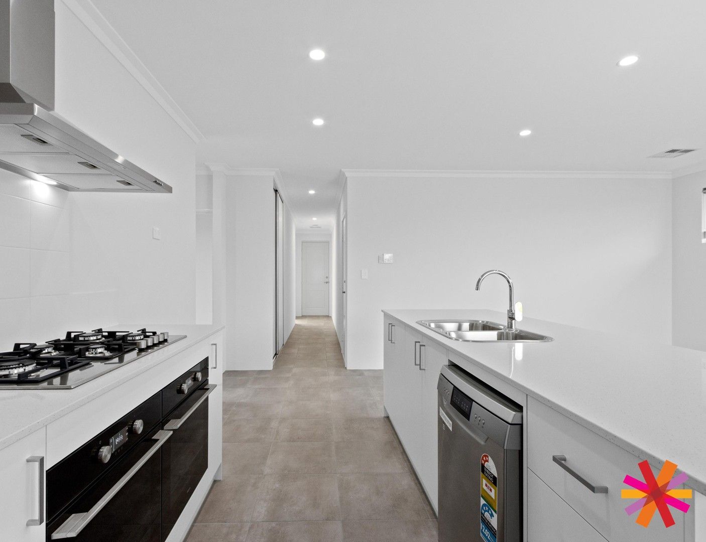4 bedrooms House in 14 Dooragan Street BALDIVIS WA, 6171
