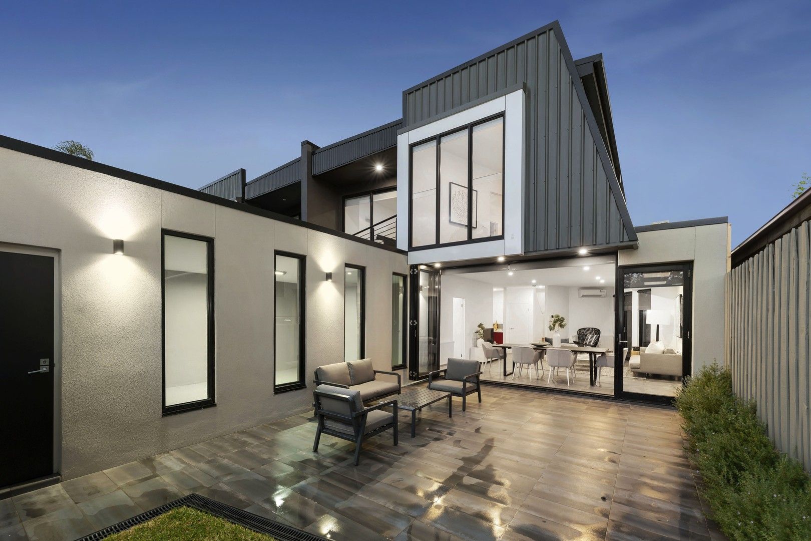 3 bedrooms House in 243A Mansfield Street THORNBURY VIC, 3071