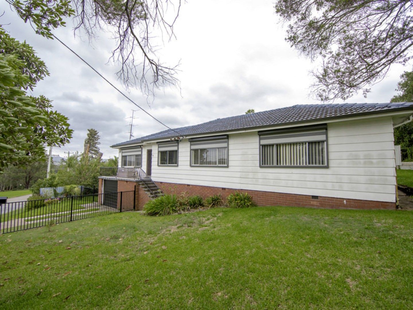 2 Sandra Street, Fennell Bay NSW 2283, Image 0