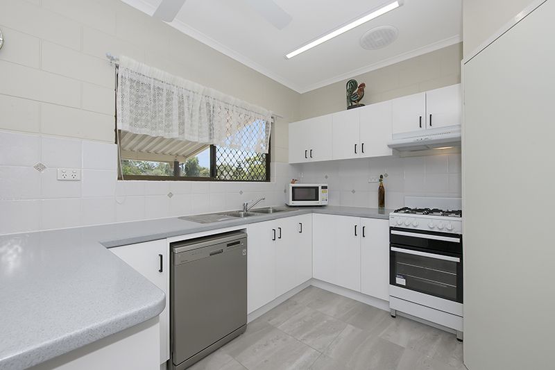 27 Althaus Pde, Yabulu QLD 4818, Image 2