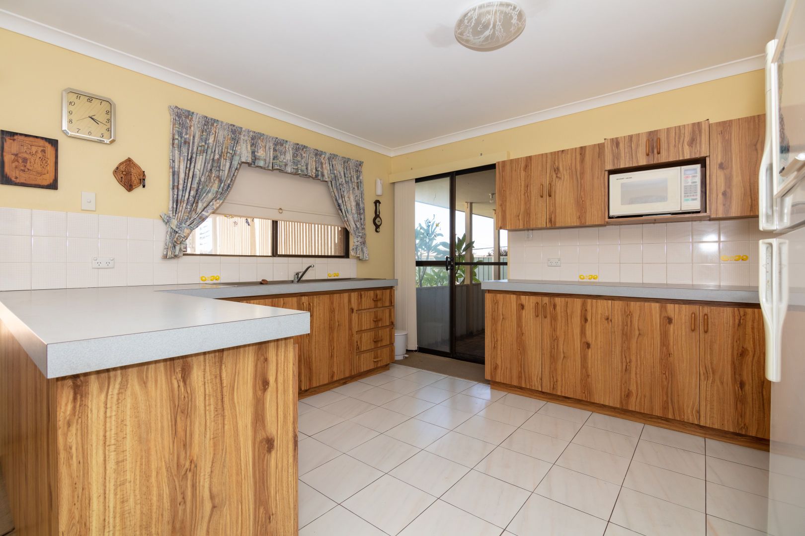 25 Brown Street, Cervantes WA 6511, Image 2