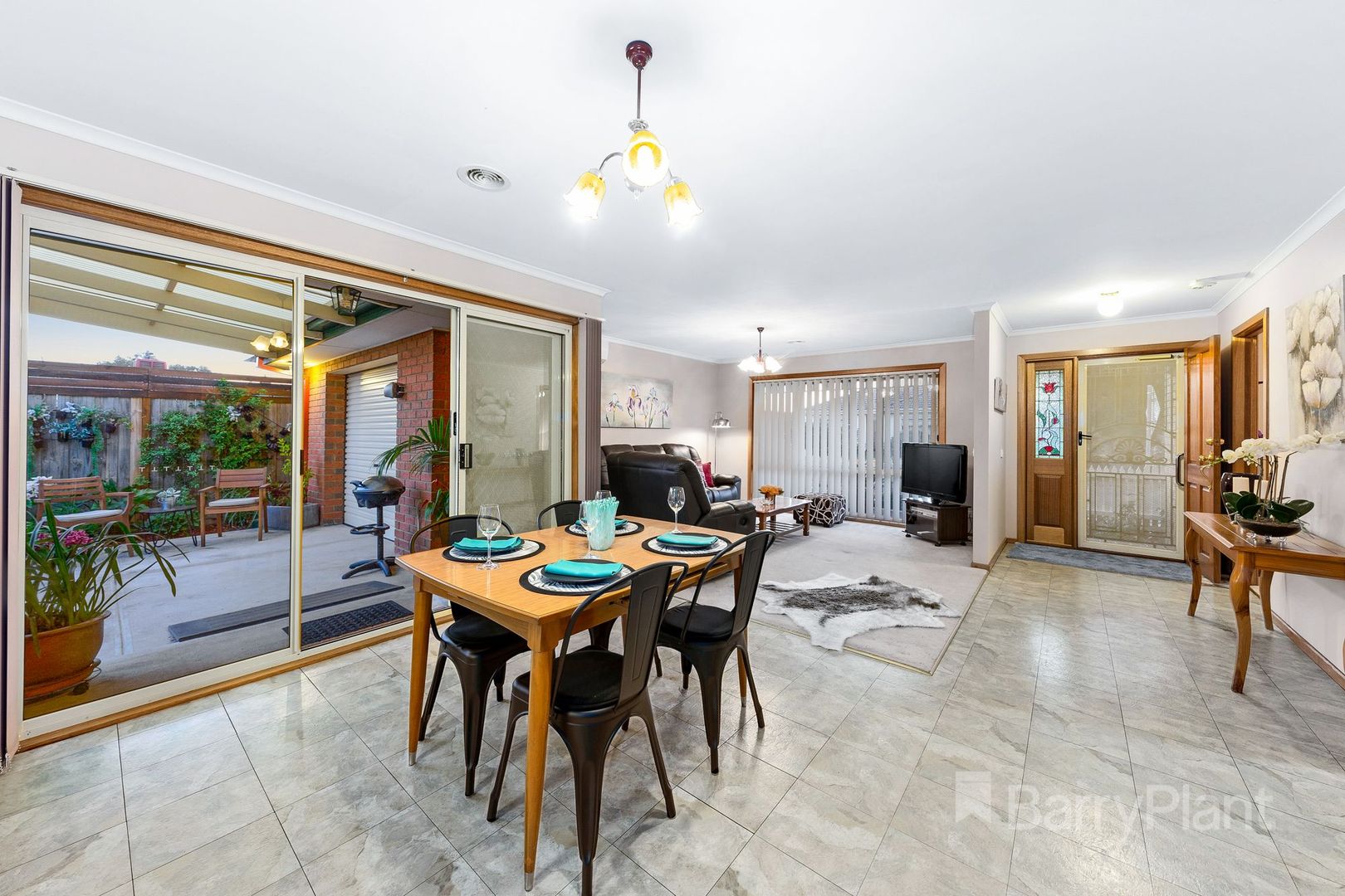 2/13 Ruth Street, Sunshine North VIC 3020, Image 1