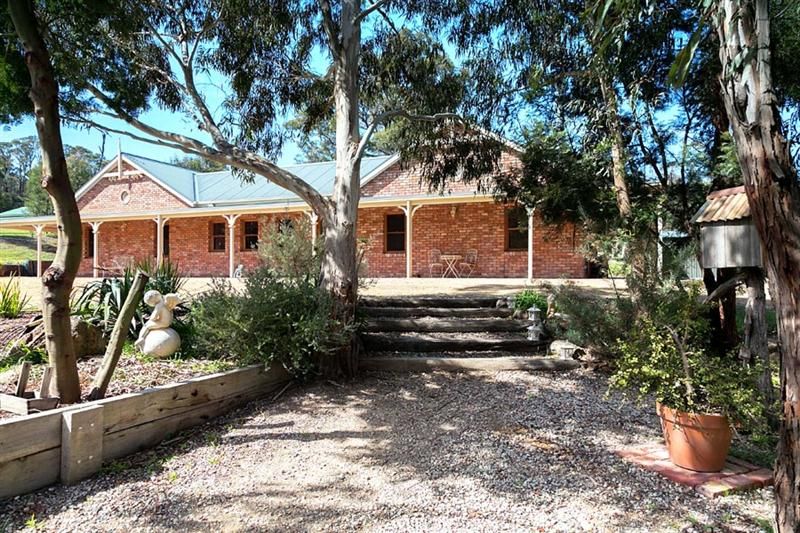 38 Hastings Road, GREENDALE VIC 3341, Image 0