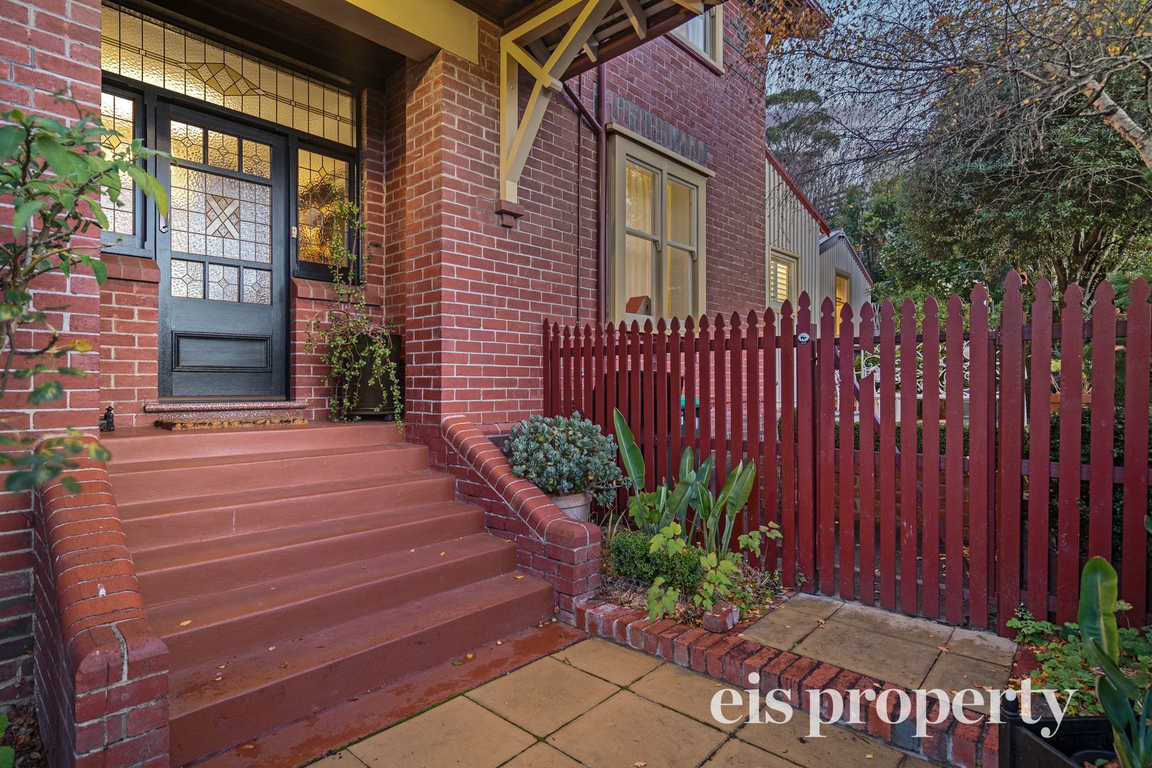 12 Wentworth Street, South Hobart Property History & Address Research