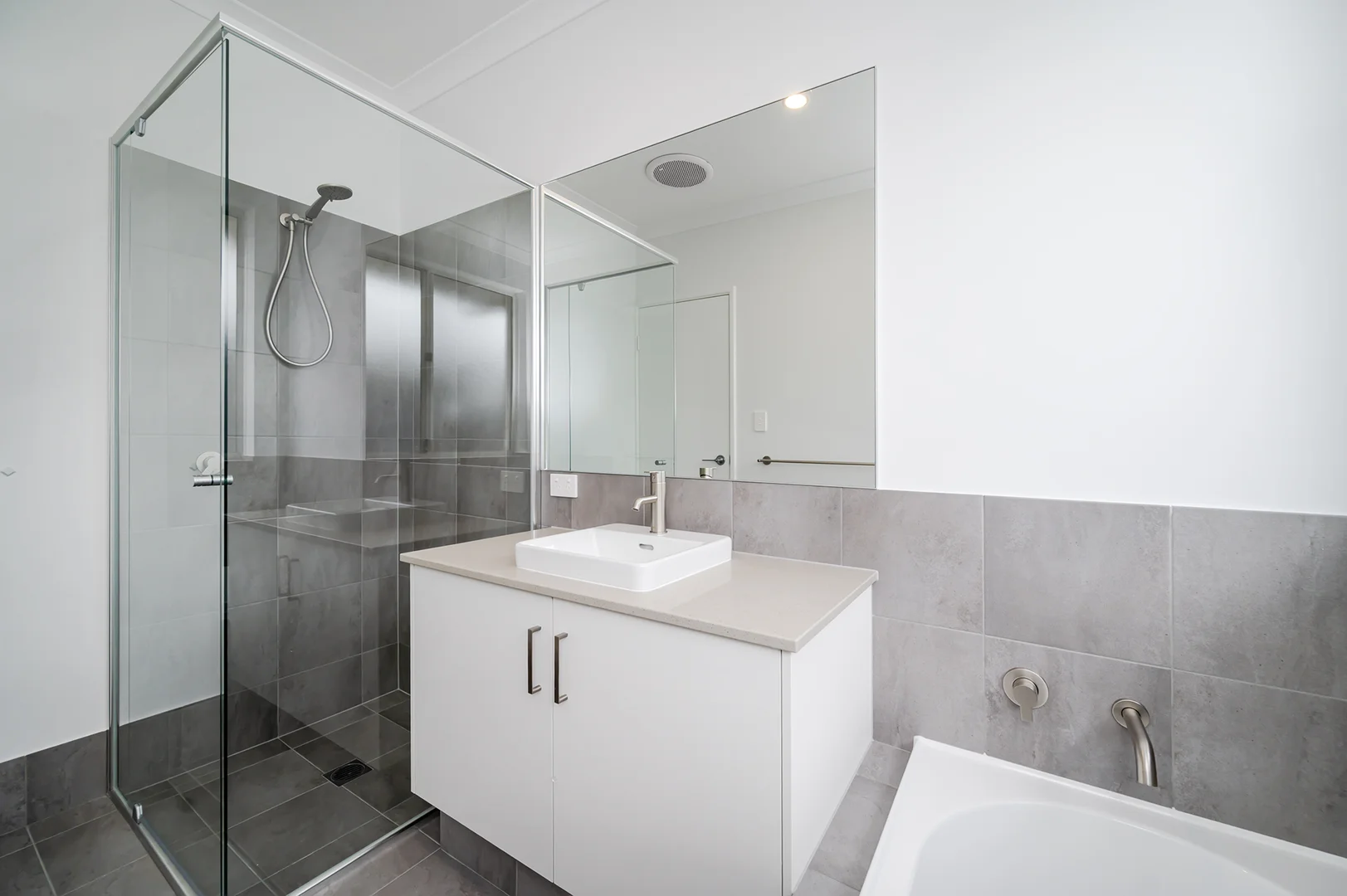 Additional image 23 of 4 Malurus Way, Wellard WA 6170