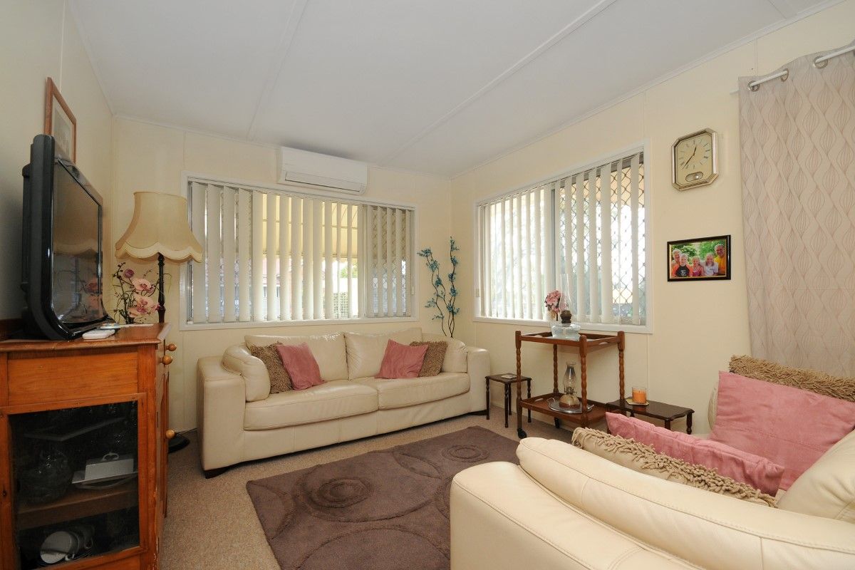 194 Ruthven Street, NORTH TOOWOOMBA QLD 4350, Image 2