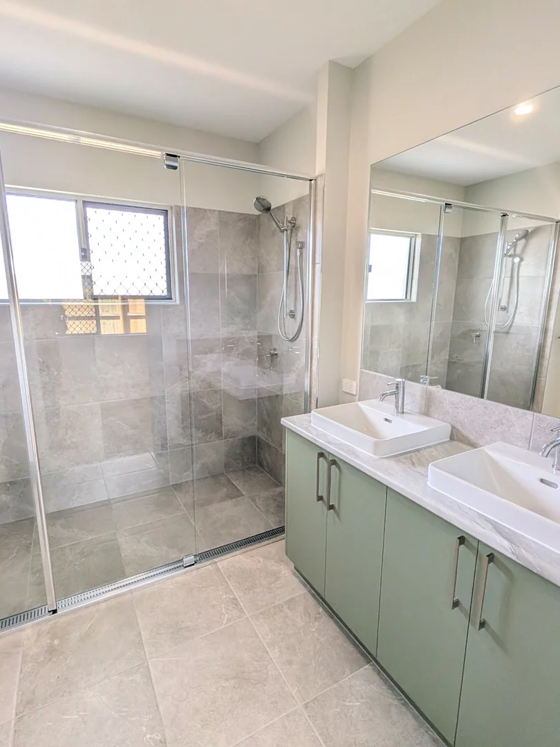 Additional image 10 of 15 Pisek Close, White Rock QLD 4868