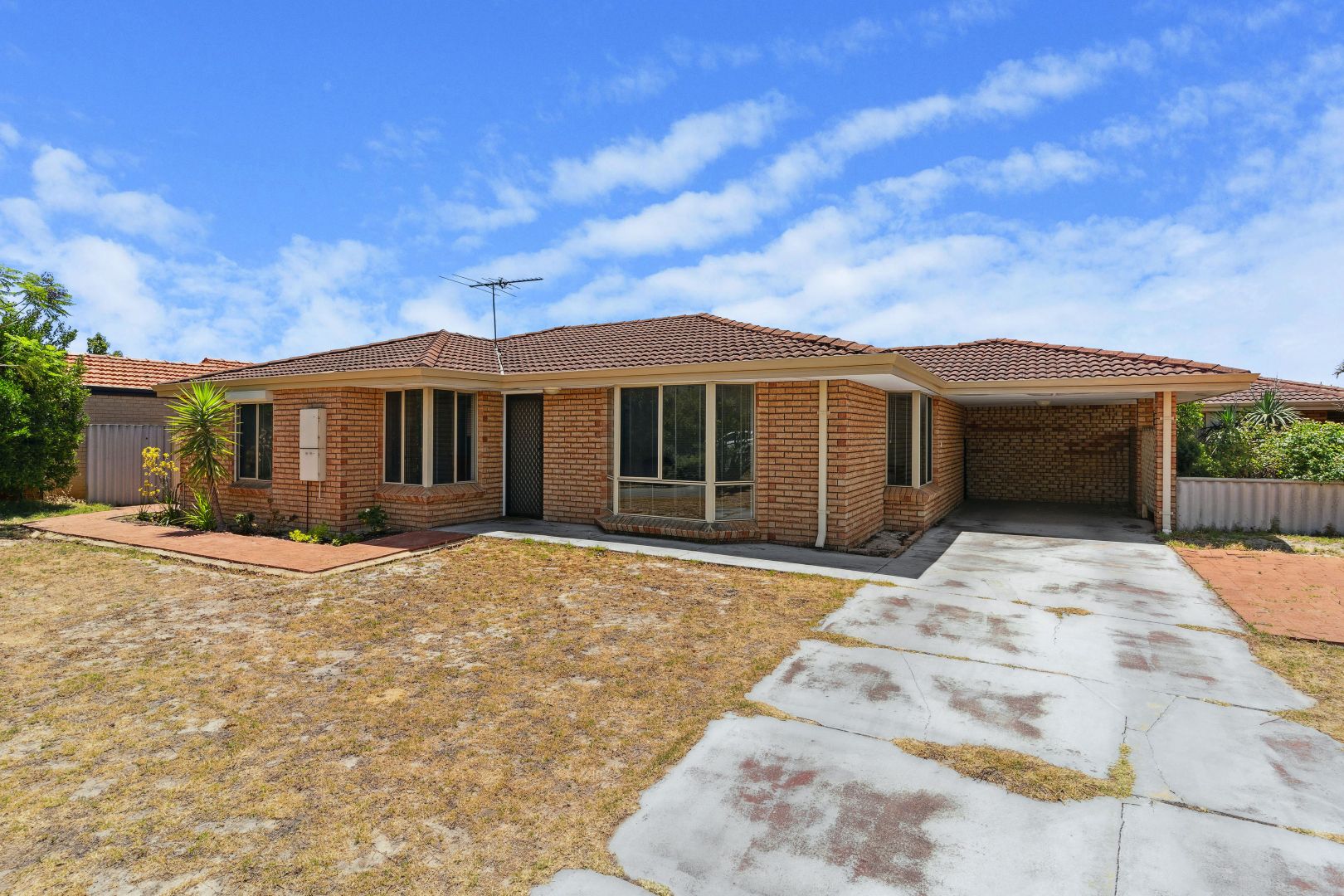 2 Walter Close, Bateman WA 6150, Image 1