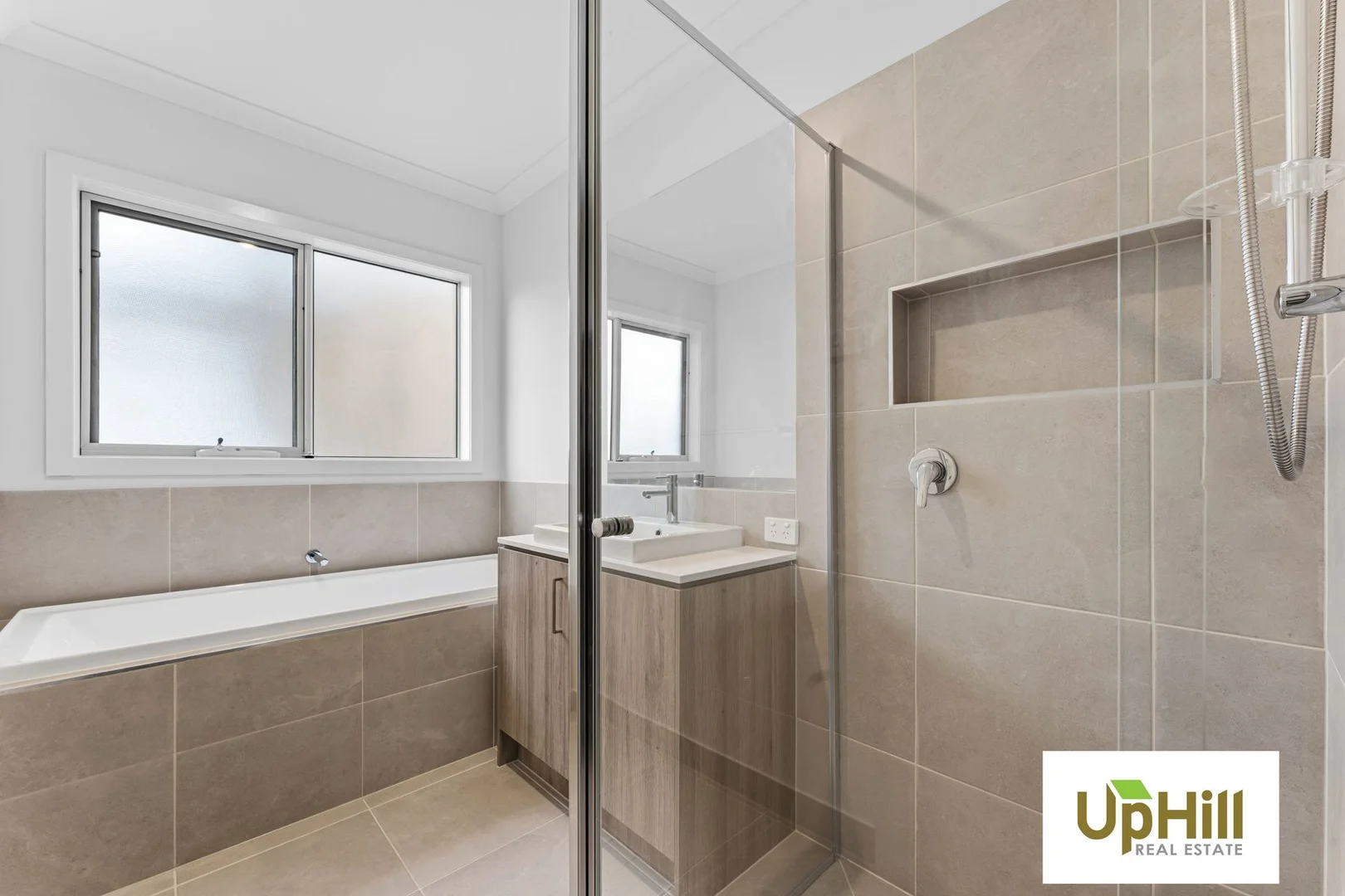 Additional image 11 of 27 Monocot Avenue, Clyde North VIC 3978