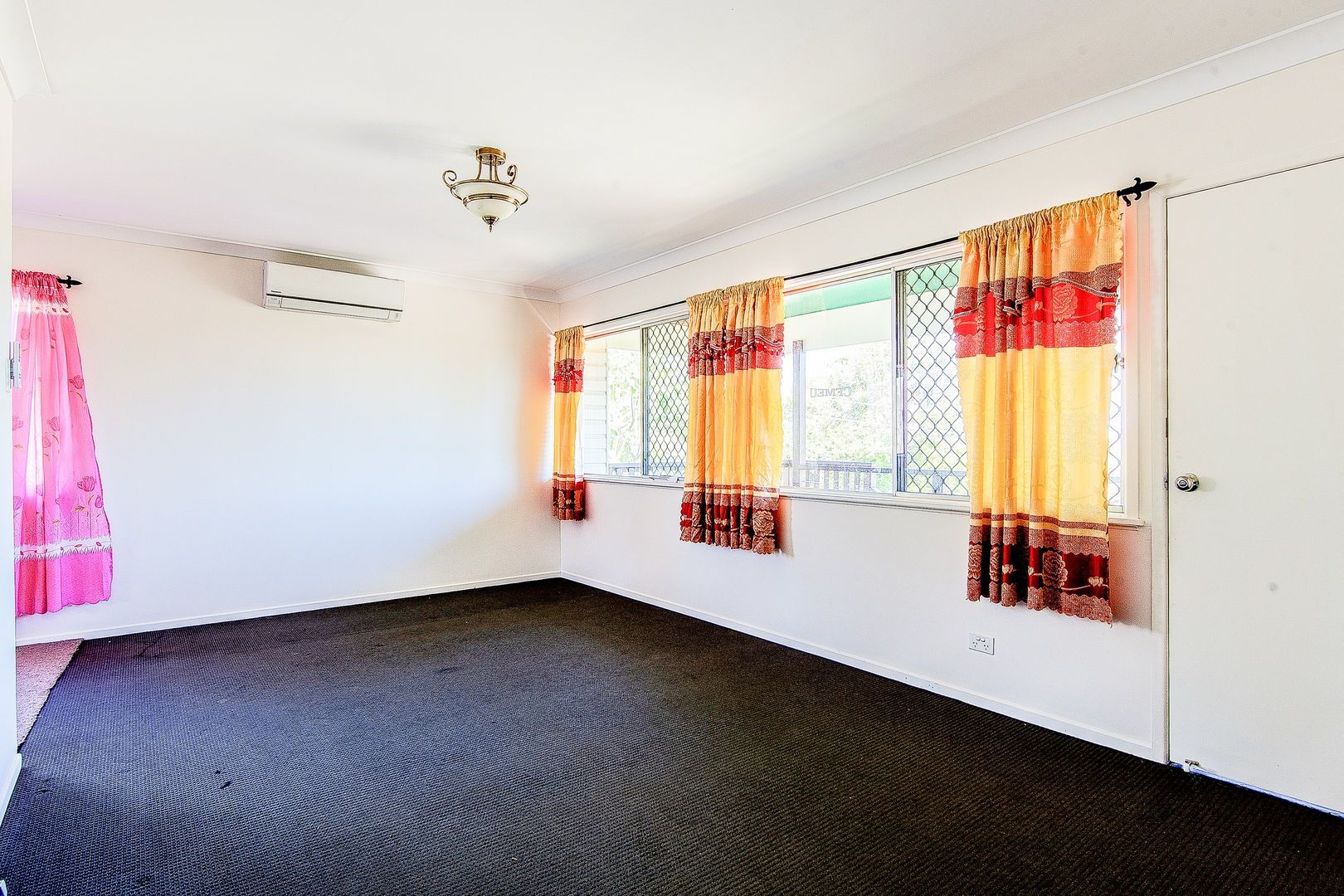 24 Henty Street, Woodridge QLD 4114, Image 2