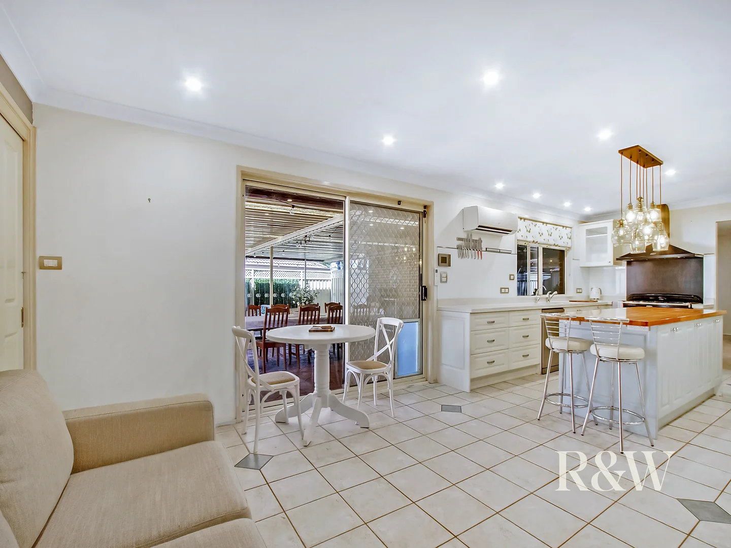 Additional image 4 of 122 Explorers Way, St Clair NSW 2759