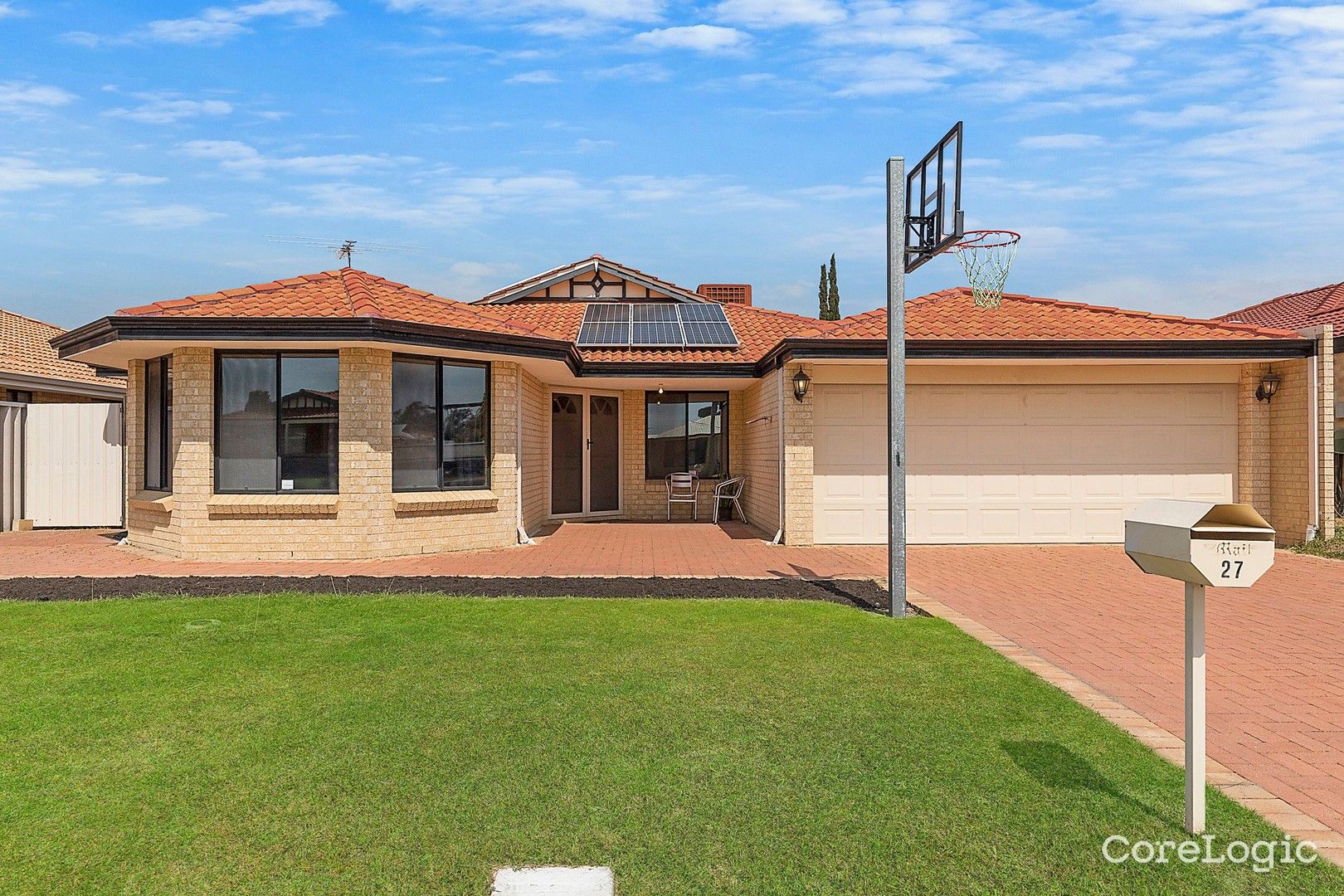 4 bedrooms House in 27 Albatross Loop BENNETT SPRINGS WA, 6063