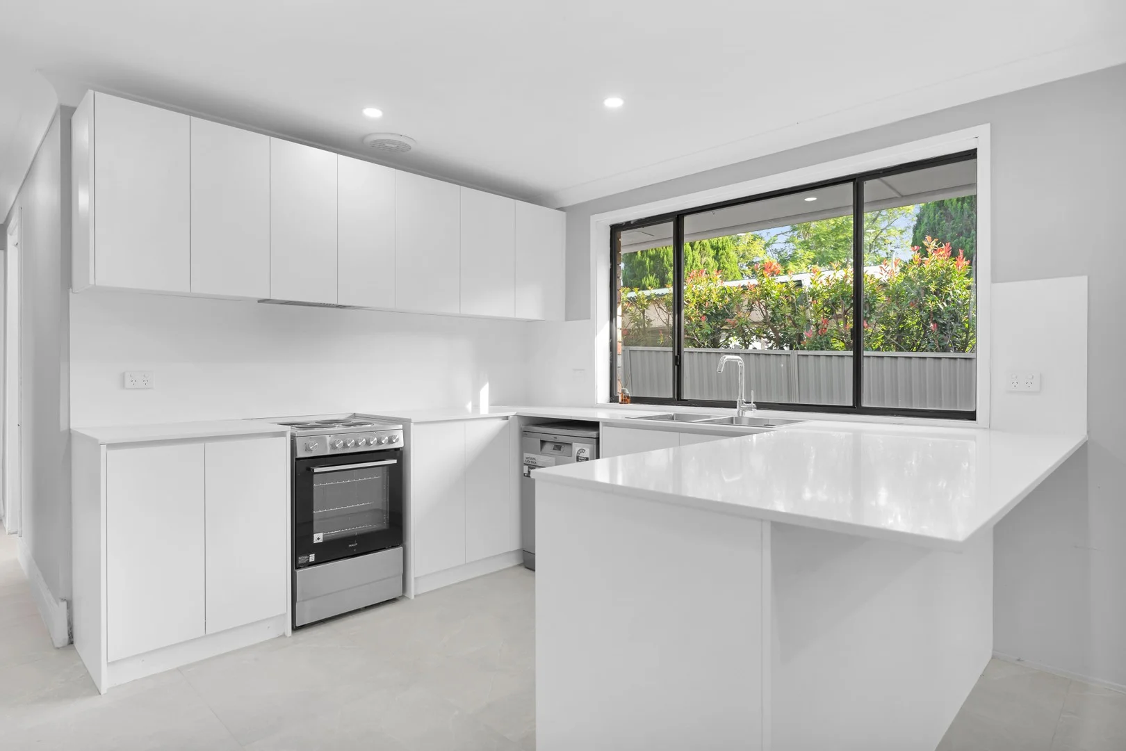 3 Windeyer Street, Thirlmere NSW 2572