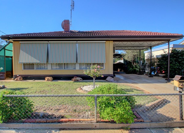 4 Stokes Avenue, Cobram VIC 3644