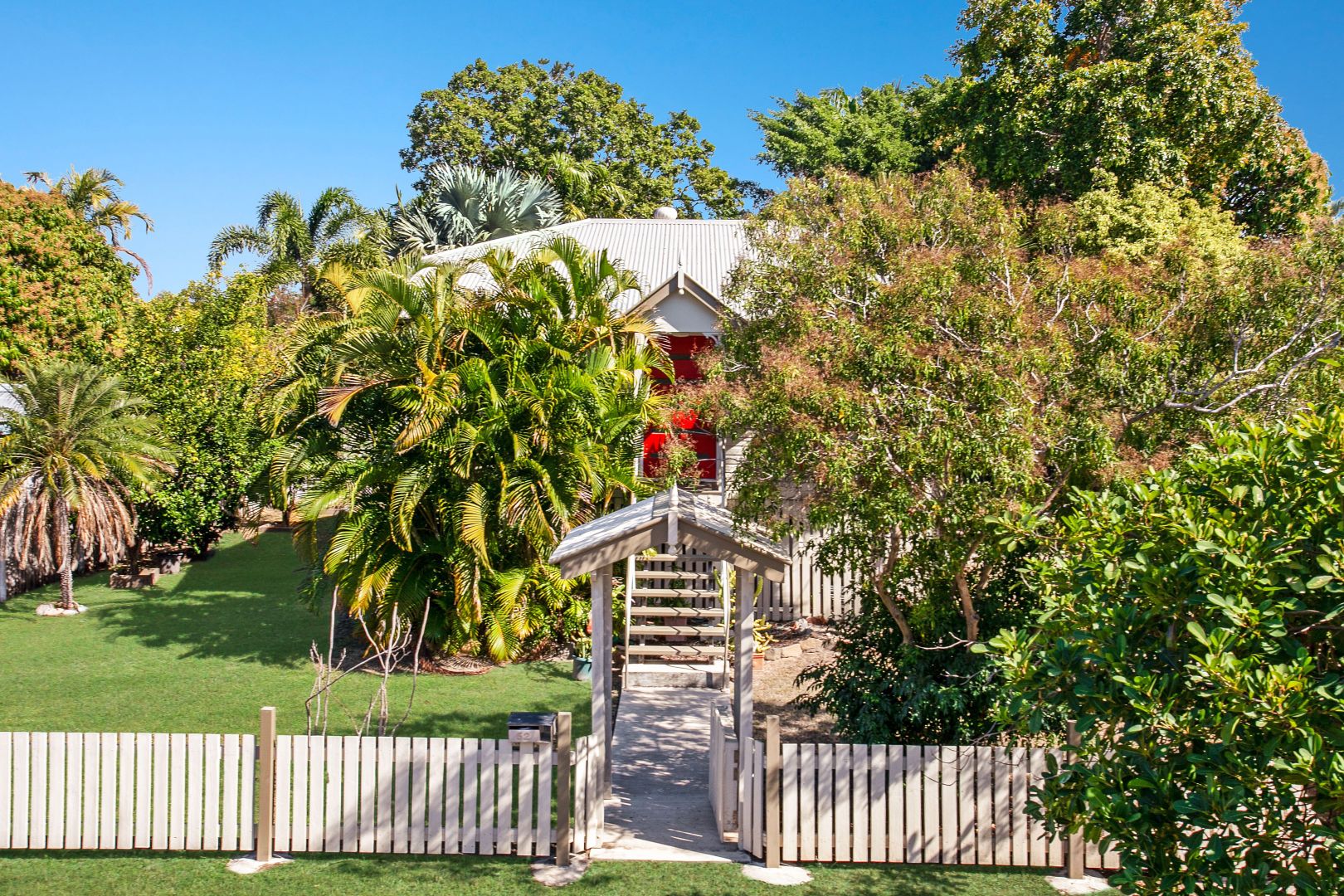 52 Thirteenth Avenue, Railway Estate QLD 4810, Image 1