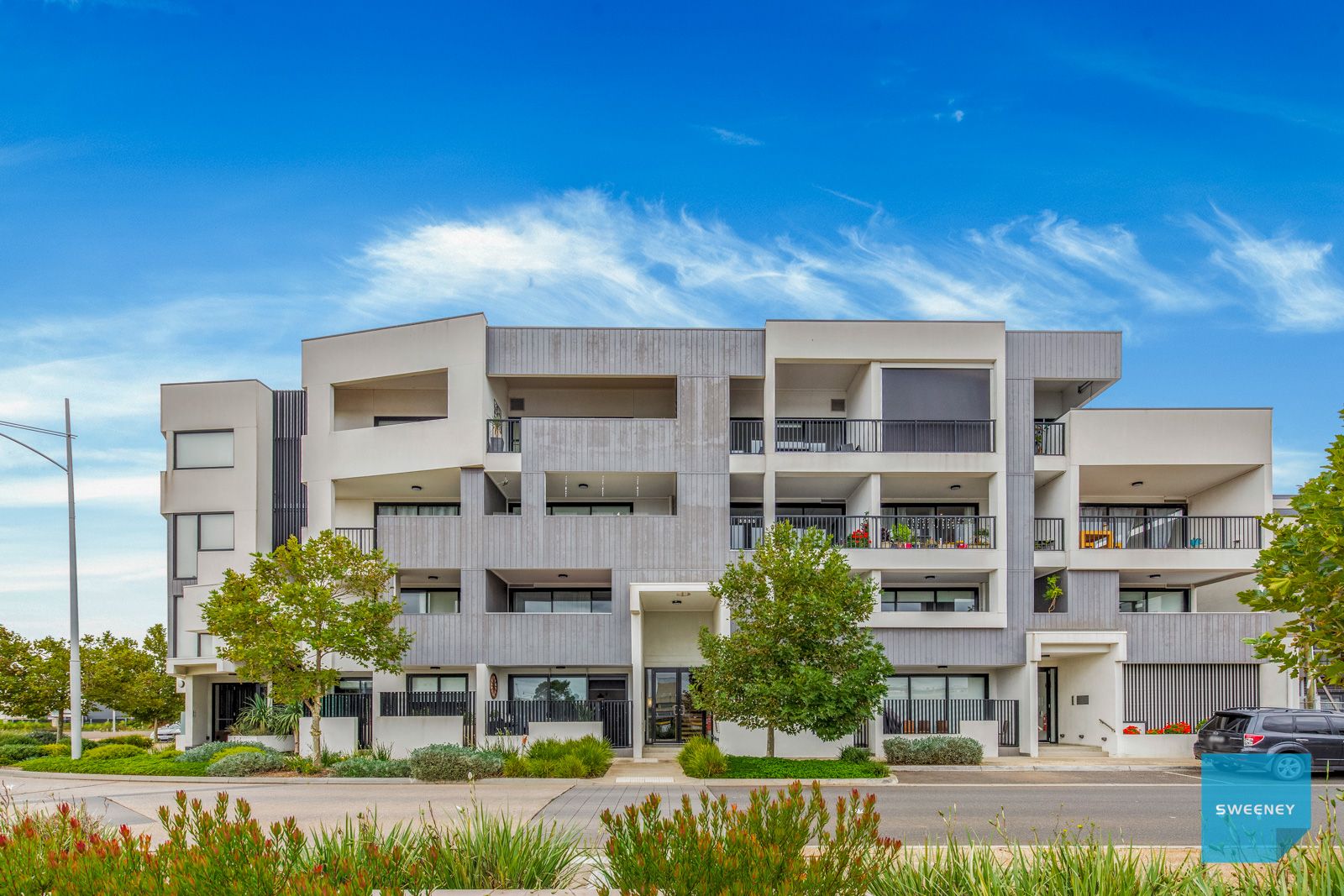 2/76 The Esplanade, Caroline Springs VIC 3023 Domain