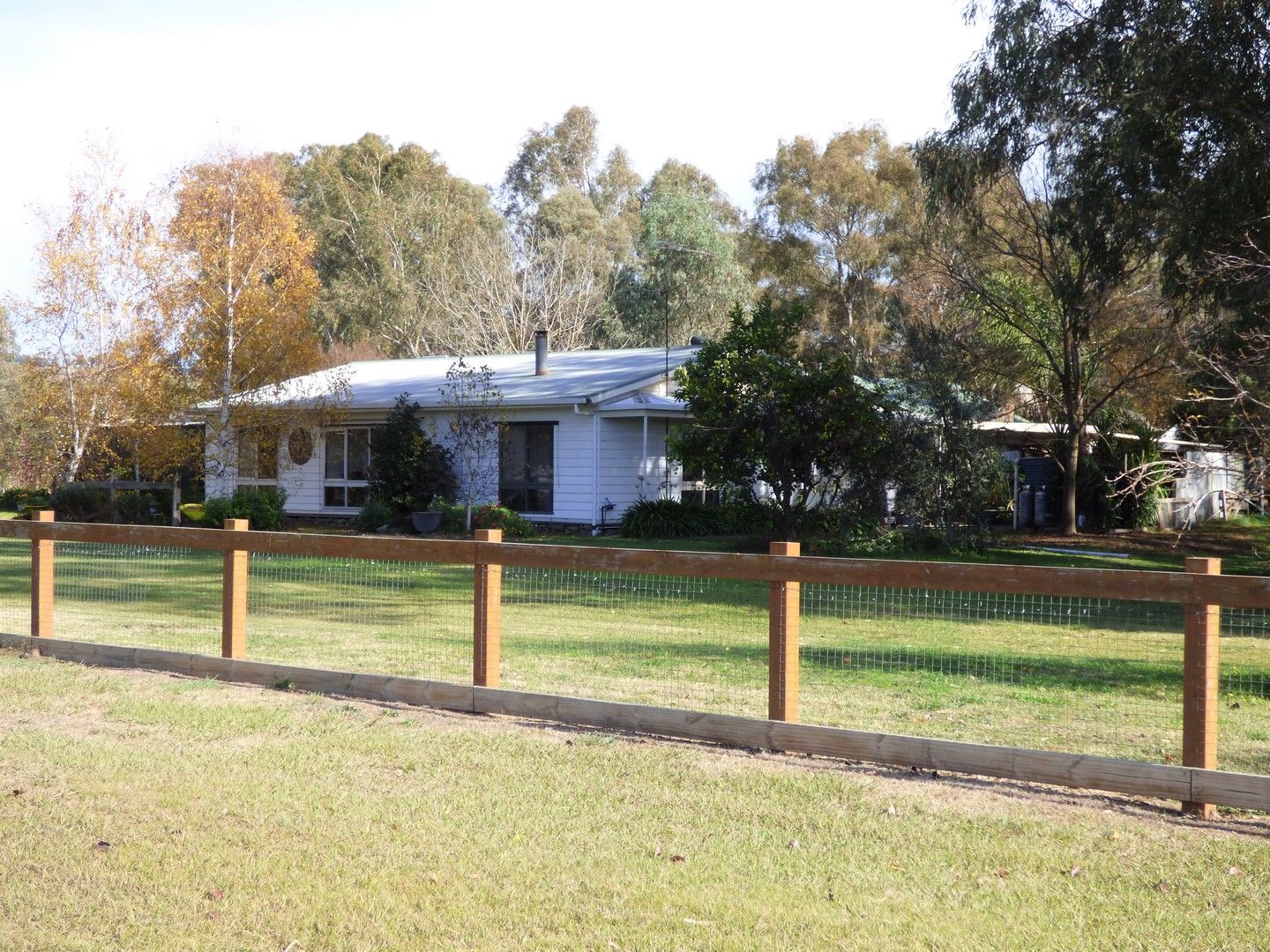 128 Back Road, Whorouly VIC 3735, Image 0