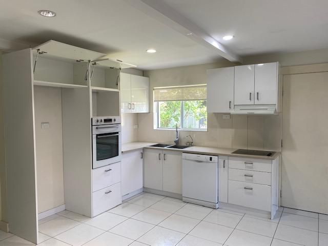 3 bedrooms Villa in 122 Kingsgrove Road. KINGSGROVE NSW, 2208