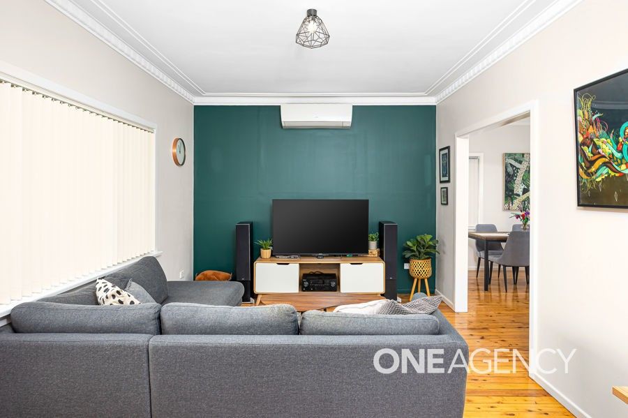 64 TICHBORNE CRESCENT, Kooringal NSW 2650, Image 1